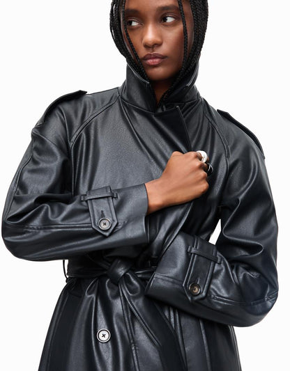 Trench in pelle